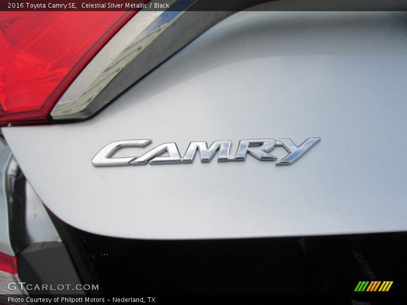 Celestial Silver Metallic / Black 2016 Toyota Camry SE