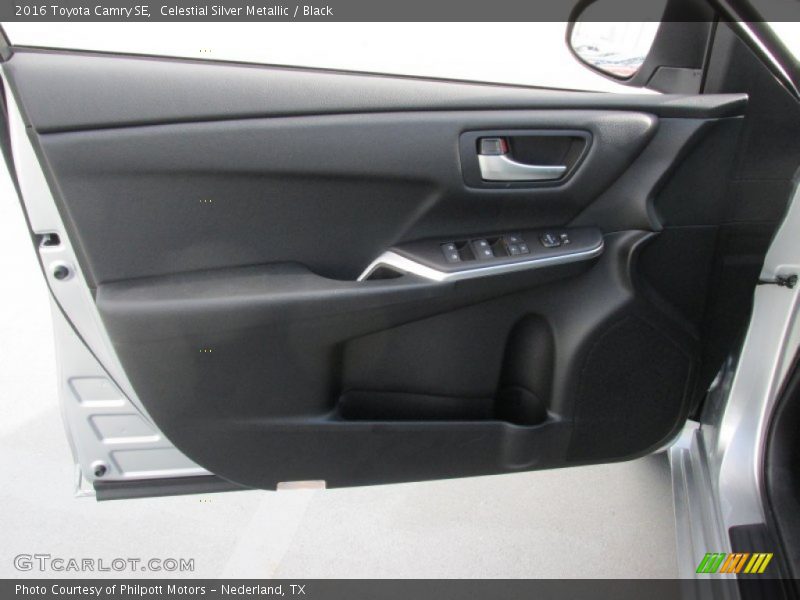 Celestial Silver Metallic / Black 2016 Toyota Camry SE