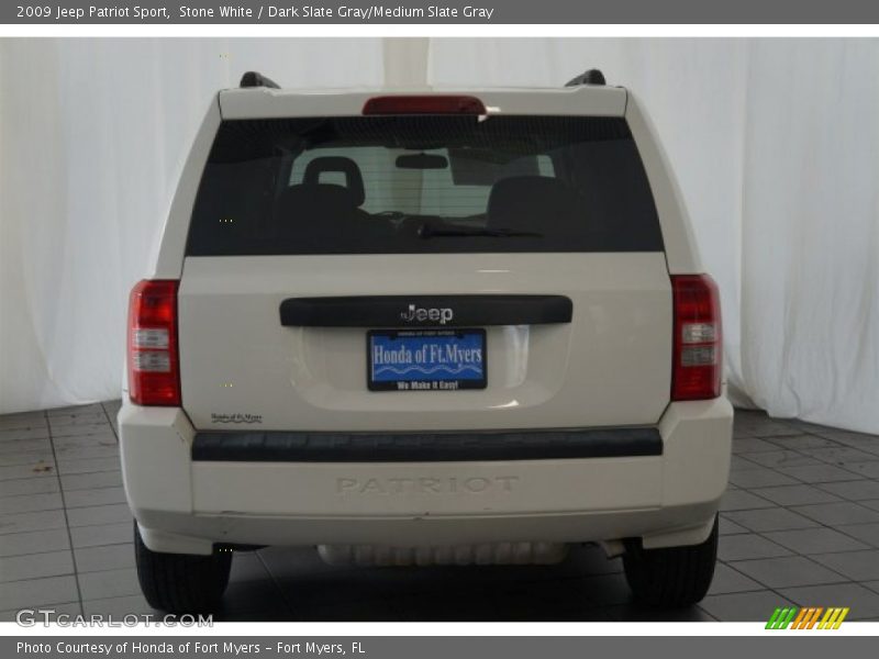 Stone White / Dark Slate Gray/Medium Slate Gray 2009 Jeep Patriot Sport