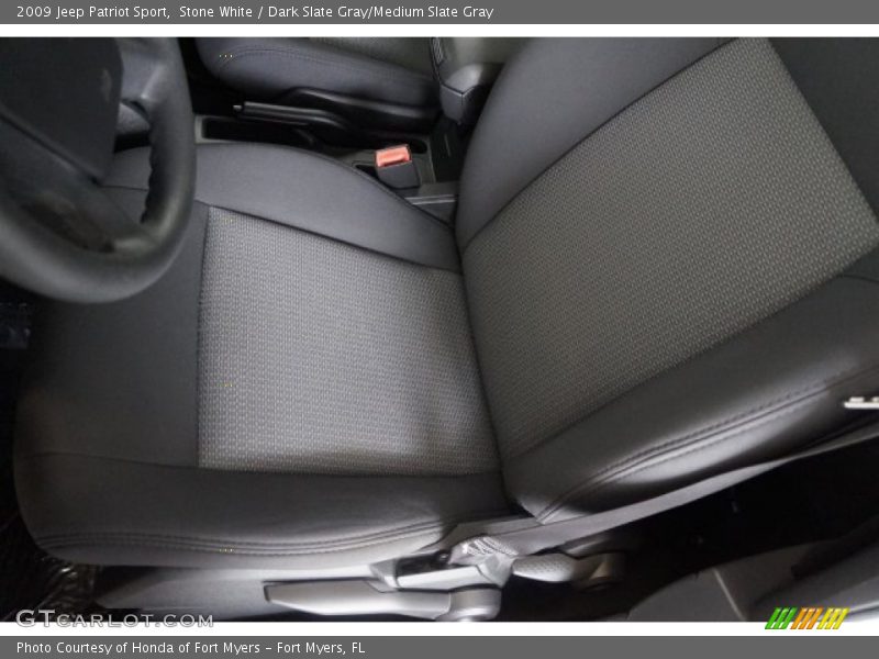 Stone White / Dark Slate Gray/Medium Slate Gray 2009 Jeep Patriot Sport