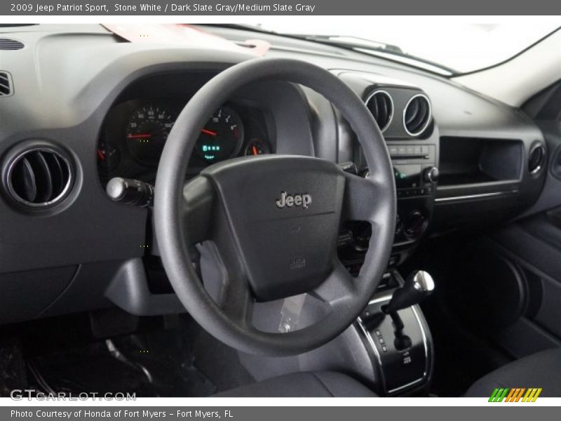 Stone White / Dark Slate Gray/Medium Slate Gray 2009 Jeep Patriot Sport