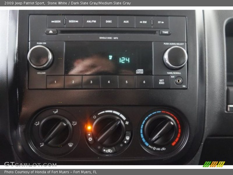 Stone White / Dark Slate Gray/Medium Slate Gray 2009 Jeep Patriot Sport