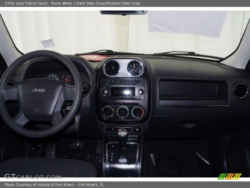 Stone White / Dark Slate Gray/Medium Slate Gray 2009 Jeep Patriot Sport