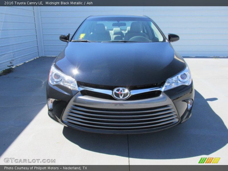 Midnight Black Metallic / Ash 2016 Toyota Camry LE