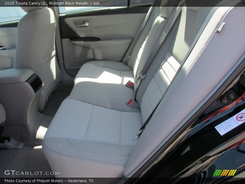 Midnight Black Metallic / Ash 2016 Toyota Camry LE