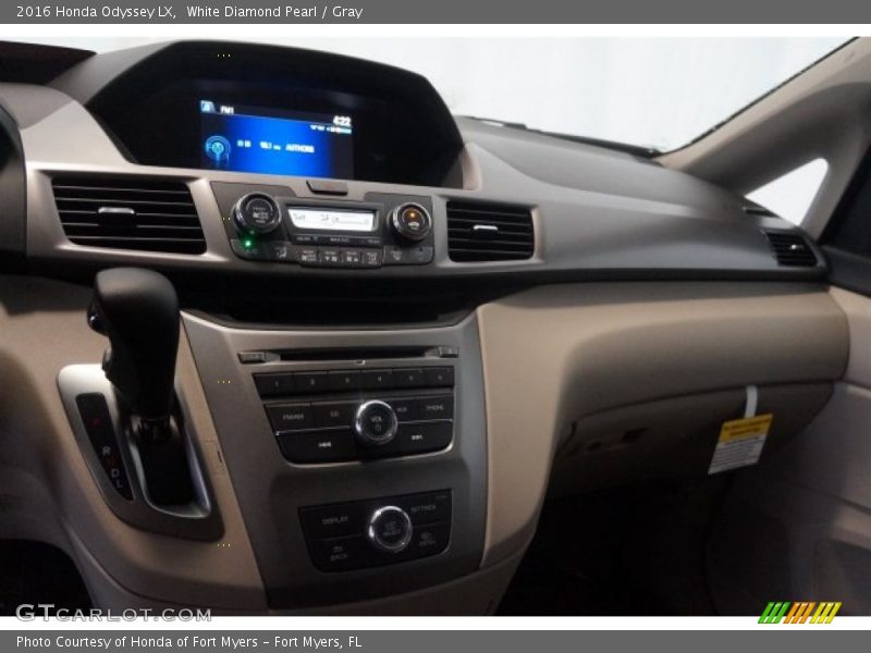 White Diamond Pearl / Gray 2016 Honda Odyssey LX