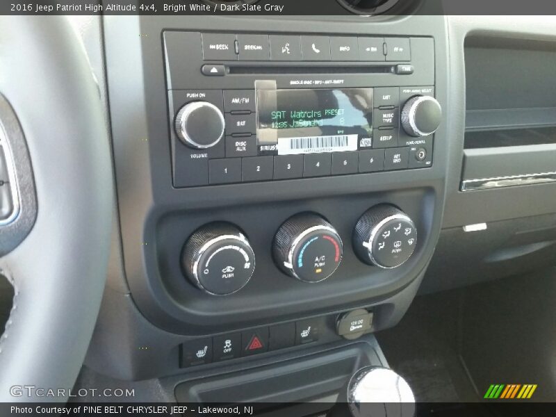 Bright White / Dark Slate Gray 2016 Jeep Patriot High Altitude 4x4