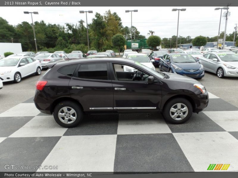 Cayenne Red / Black 2013 Nissan Rogue S