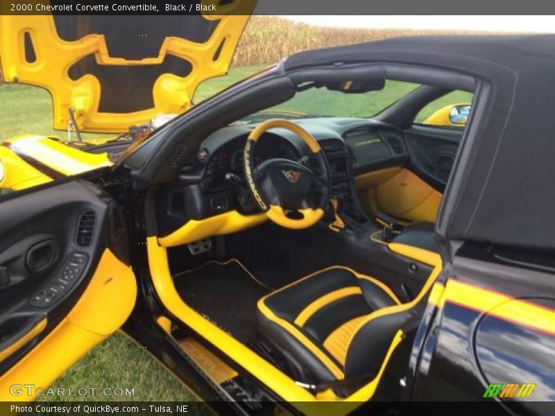 Black / Black 2000 Chevrolet Corvette Convertible