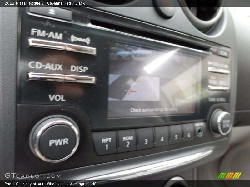 Cayenne Red / Black 2013 Nissan Rogue S