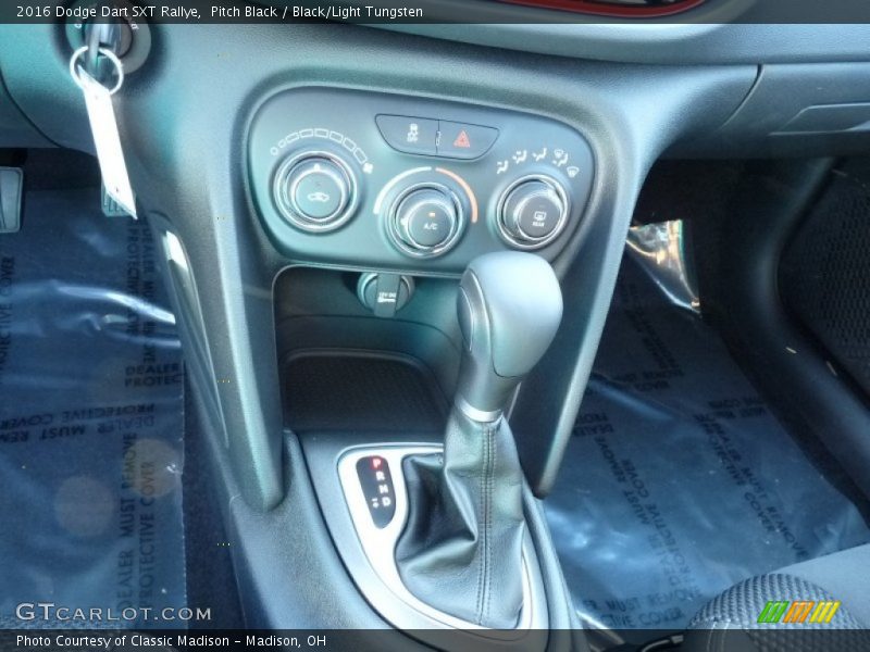 Pitch Black / Black/Light Tungsten 2016 Dodge Dart SXT Rallye