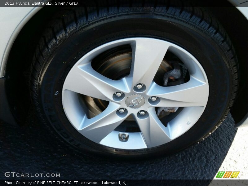 Silver / Gray 2013 Hyundai Elantra GLS