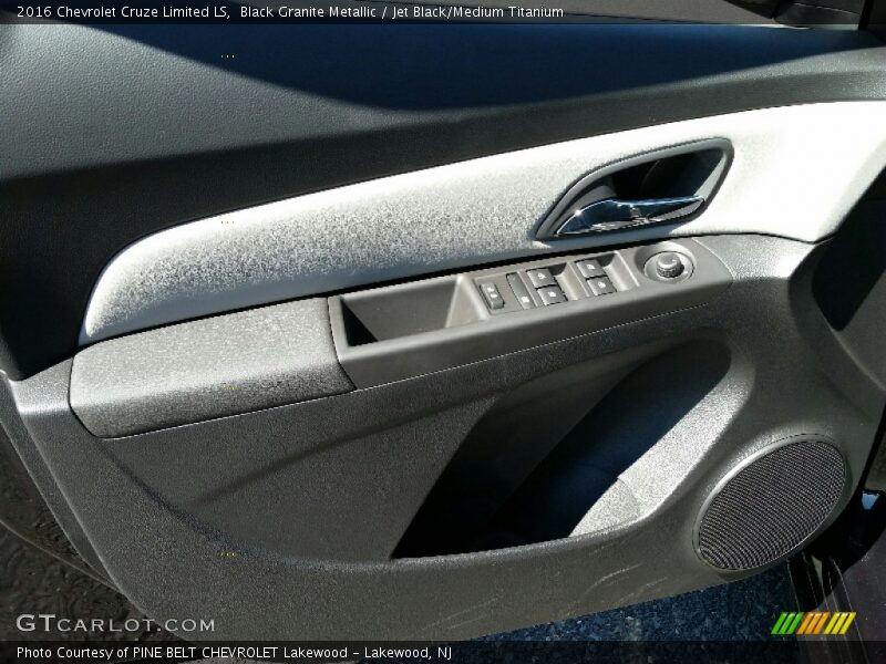 Black Granite Metallic / Jet Black/Medium Titanium 2016 Chevrolet Cruze Limited LS