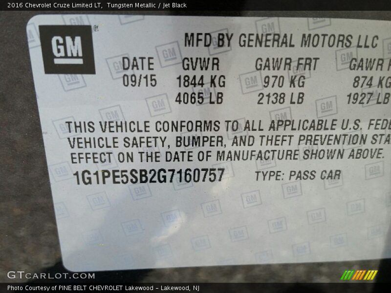Tungsten Metallic / Jet Black 2016 Chevrolet Cruze Limited LT
