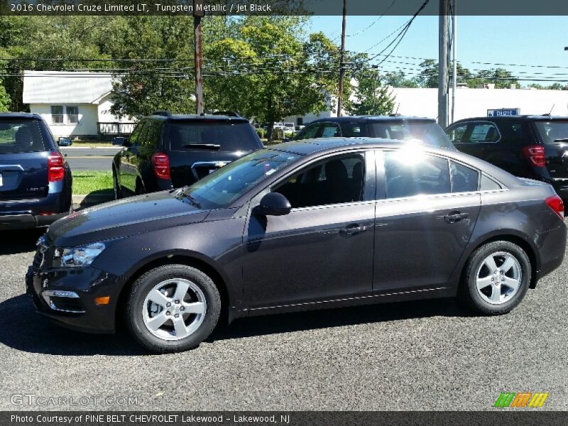 Tungsten Metallic / Jet Black 2016 Chevrolet Cruze Limited LT