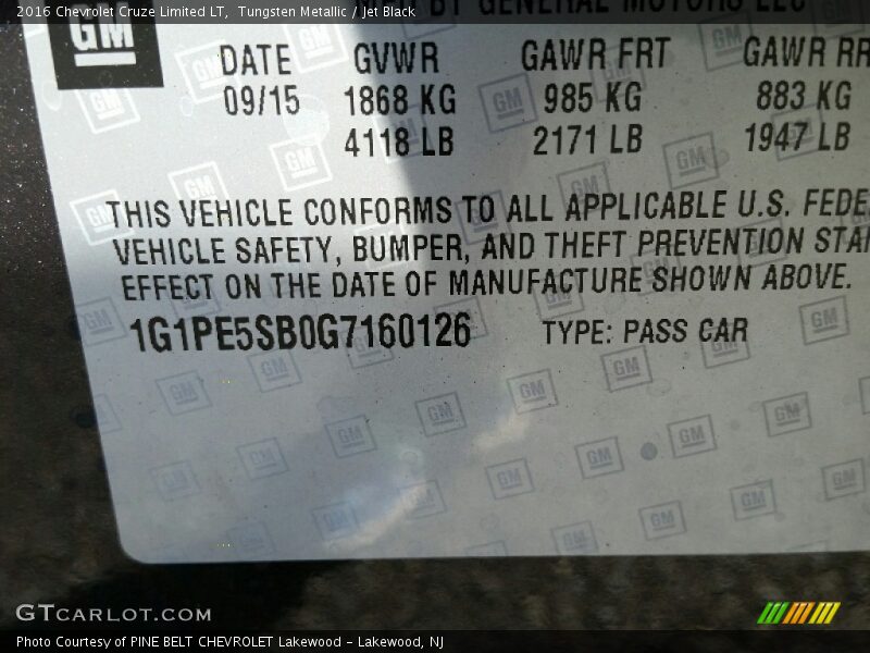 Tungsten Metallic / Jet Black 2016 Chevrolet Cruze Limited LT