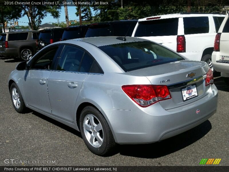 Silver Ice Metallic / Jet Black 2016 Chevrolet Cruze Limited LT