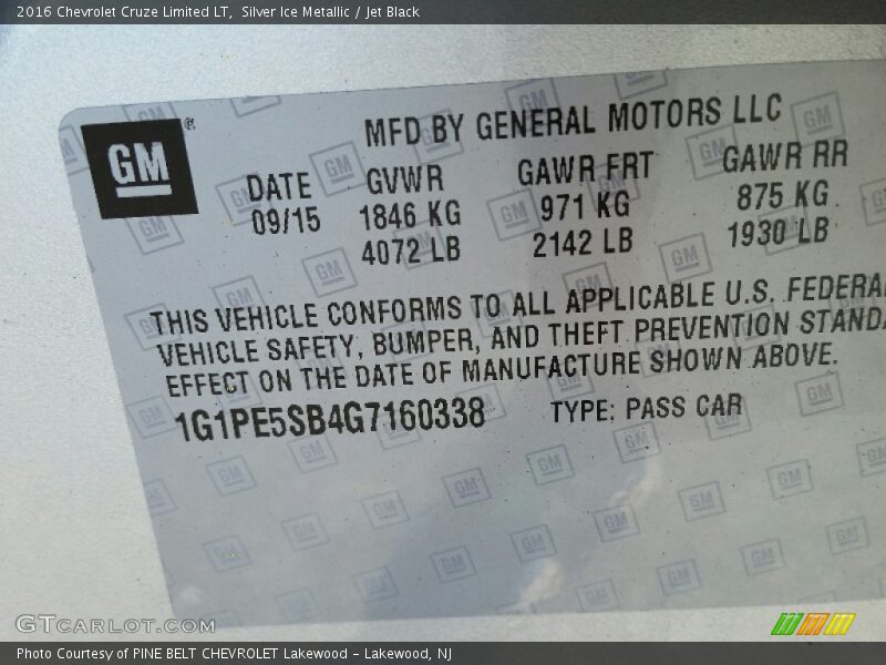 Silver Ice Metallic / Jet Black 2016 Chevrolet Cruze Limited LT