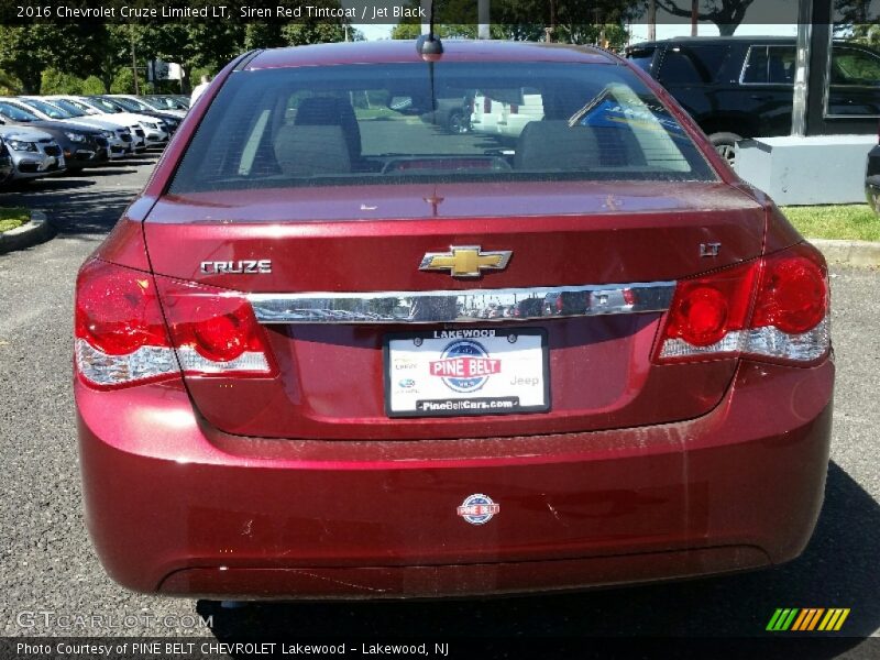 Siren Red Tintcoat / Jet Black 2016 Chevrolet Cruze Limited LT