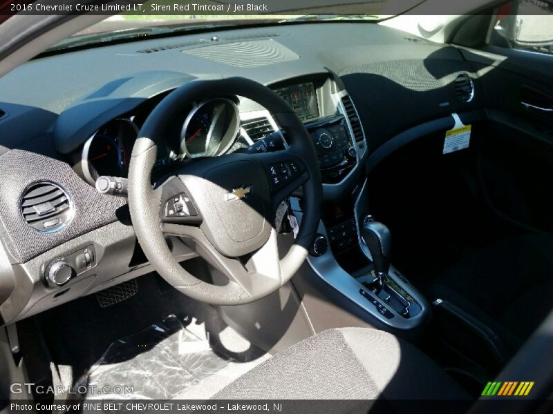 Siren Red Tintcoat / Jet Black 2016 Chevrolet Cruze Limited LT