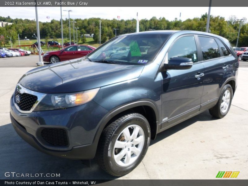 Front 3/4 View of 2012 Sorento LX AWD