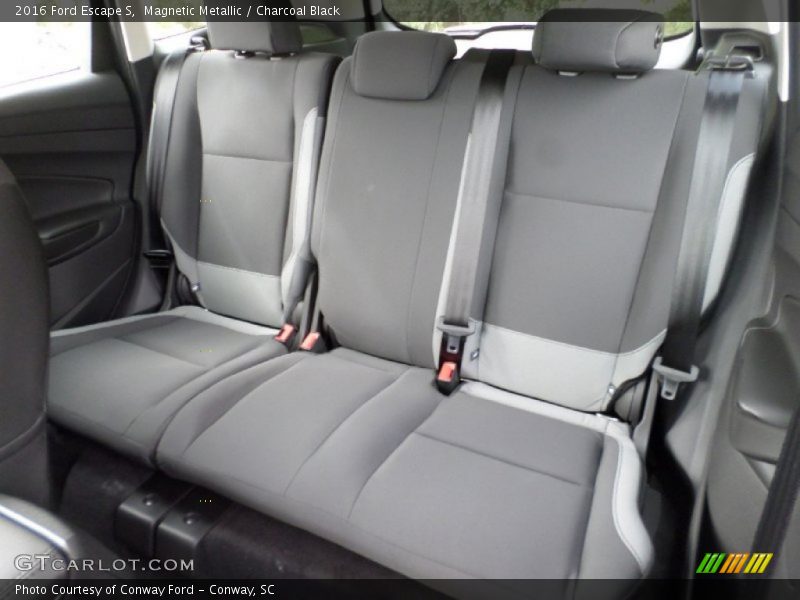Magnetic Metallic / Charcoal Black 2016 Ford Escape S