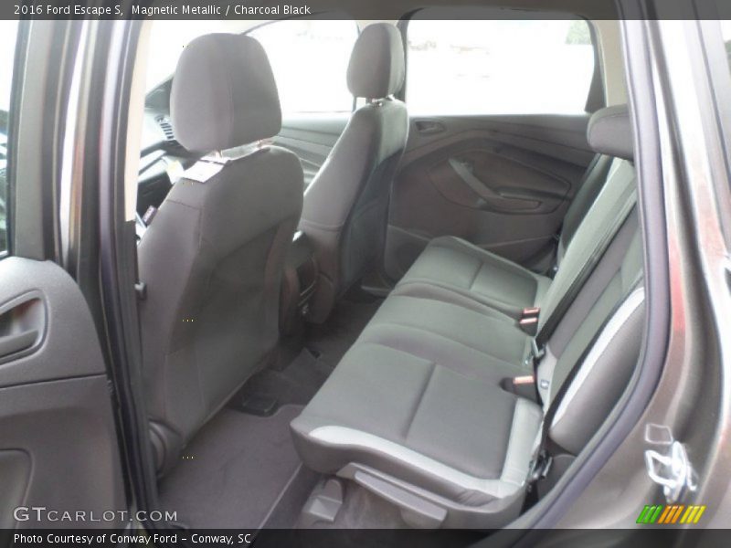 Magnetic Metallic / Charcoal Black 2016 Ford Escape S