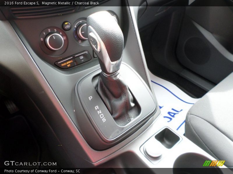 Magnetic Metallic / Charcoal Black 2016 Ford Escape S