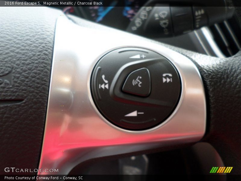Magnetic Metallic / Charcoal Black 2016 Ford Escape S