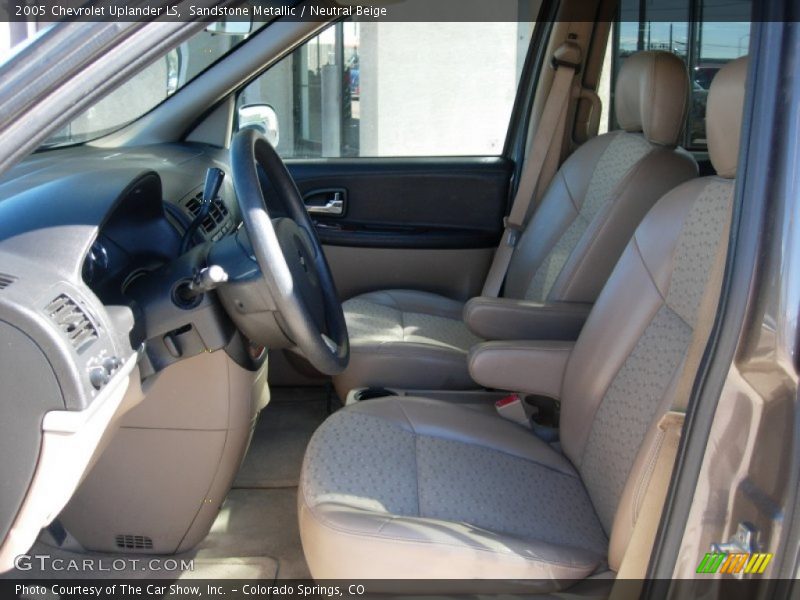 Sandstone Metallic / Neutral Beige 2005 Chevrolet Uplander LS