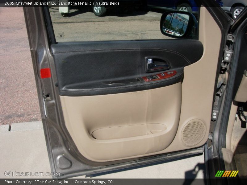 Sandstone Metallic / Neutral Beige 2005 Chevrolet Uplander LS