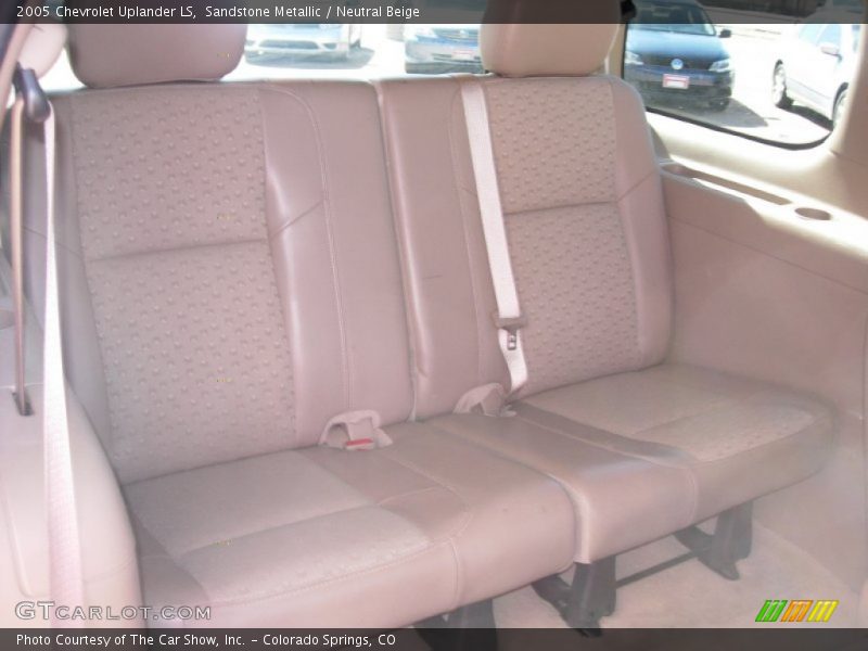 Sandstone Metallic / Neutral Beige 2005 Chevrolet Uplander LS