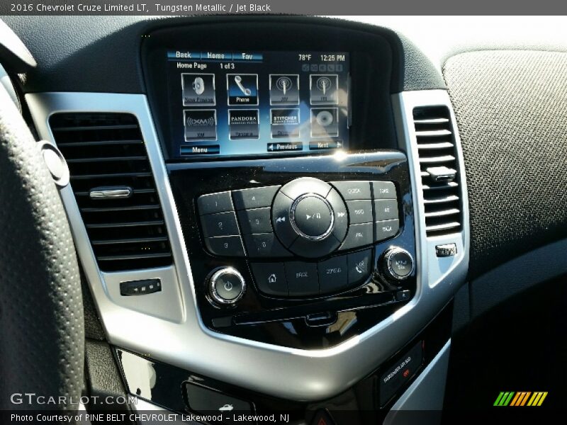 Tungsten Metallic / Jet Black 2016 Chevrolet Cruze Limited LT