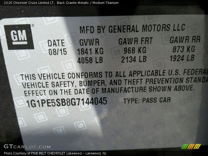 Black Granite Metallic / Medium Titanium 2016 Chevrolet Cruze Limited LT