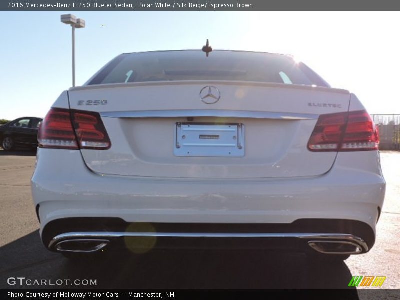 Polar White / Silk Beige/Espresso Brown 2016 Mercedes-Benz E 250 Bluetec Sedan