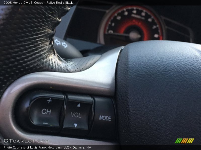 Controls of 2008 Civic Si Coupe