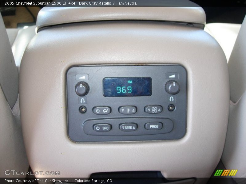Dark Gray Metallic / Tan/Neutral 2005 Chevrolet Suburban 1500 LT 4x4