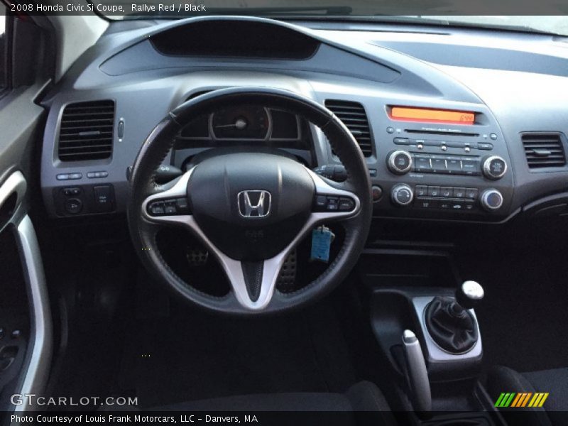 Dashboard of 2008 Civic Si Coupe