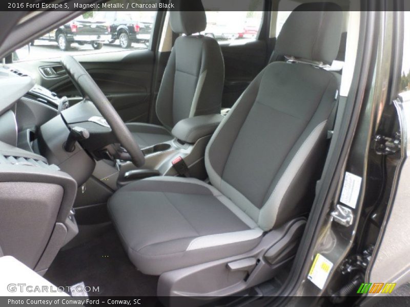 Magnetic Metallic / Charcoal Black 2016 Ford Escape S