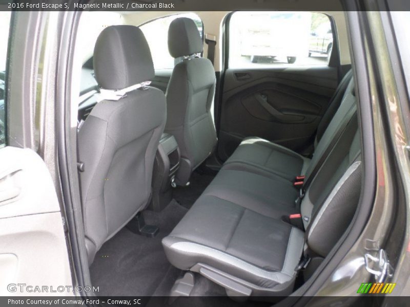 Magnetic Metallic / Charcoal Black 2016 Ford Escape S