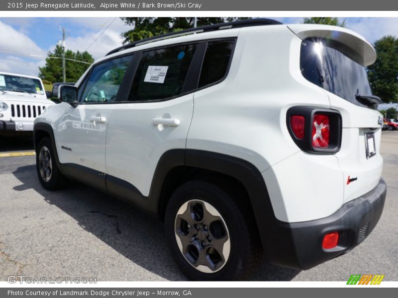 Alpine White / Bark Brown/Ski Gray 2015 Jeep Renegade Latitude