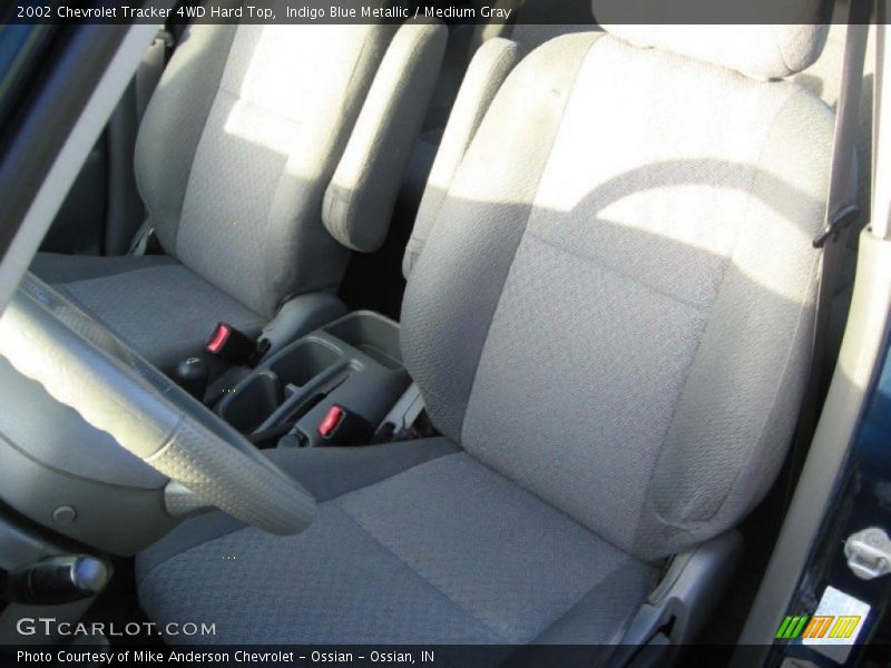 Indigo Blue Metallic / Medium Gray 2002 Chevrolet Tracker 4WD Hard Top