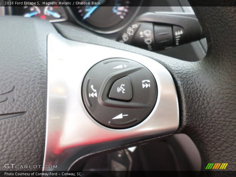 Magnetic Metallic / Charcoal Black 2016 Ford Escape S