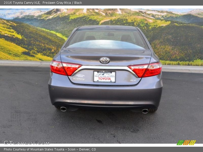 Predawn Gray Mica / Black 2016 Toyota Camry XLE