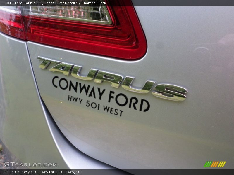Ingot Silver Metallic / Charcoal Black 2015 Ford Taurus SEL