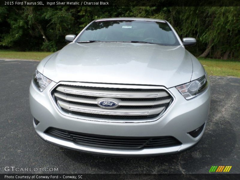 Ingot Silver Metallic / Charcoal Black 2015 Ford Taurus SEL