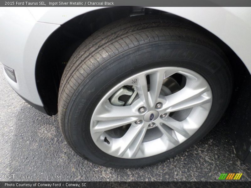 Ingot Silver Metallic / Charcoal Black 2015 Ford Taurus SEL