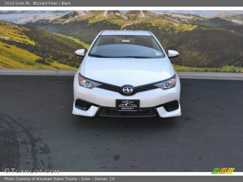 Blizzard Pearl / Black 2016 Scion iM