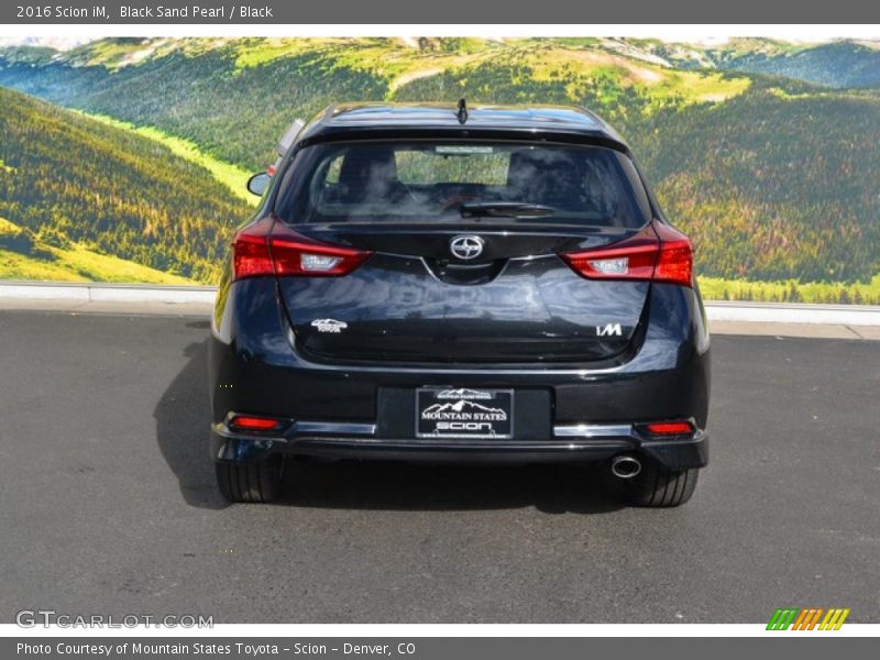 Black Sand Pearl / Black 2016 Scion iM