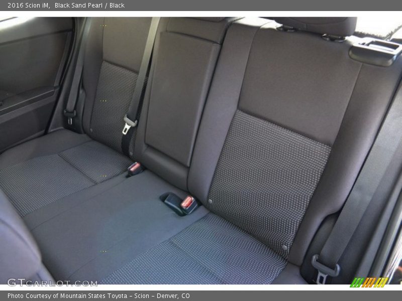 Black Sand Pearl / Black 2016 Scion iM